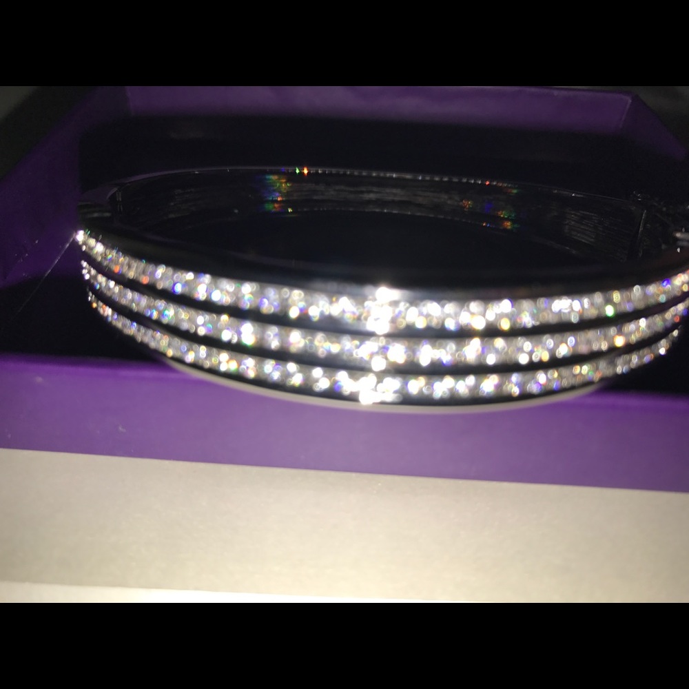 Sterling silver/cubic zirconia jewelry. Make offer